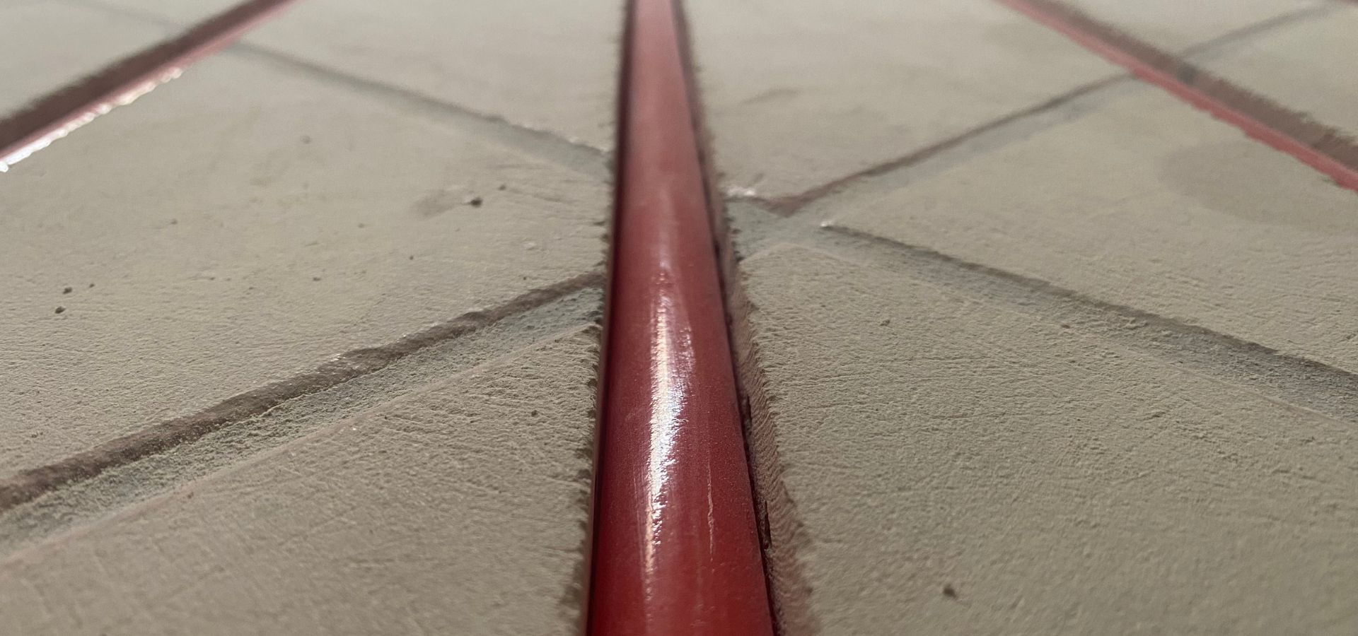 dettaglio-tubo-pe-xa-radiante-fresato-nucleo-plus